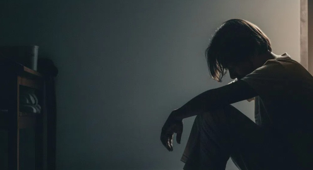 16-കാരനെ പ്രകൃതിവിരുദ്ധത്തിന് ഉപയോഗിച്ചു; ബന്ധം സ്ഥാപിച്ചത് ഡേറ്റിങ് ആപ്പ് വഴി : രാഷ്ട്രീയ നേതാവ് ഉള്‍പ്പെടെ 14 പേര്‍ക്കെതിരേ കേസ്