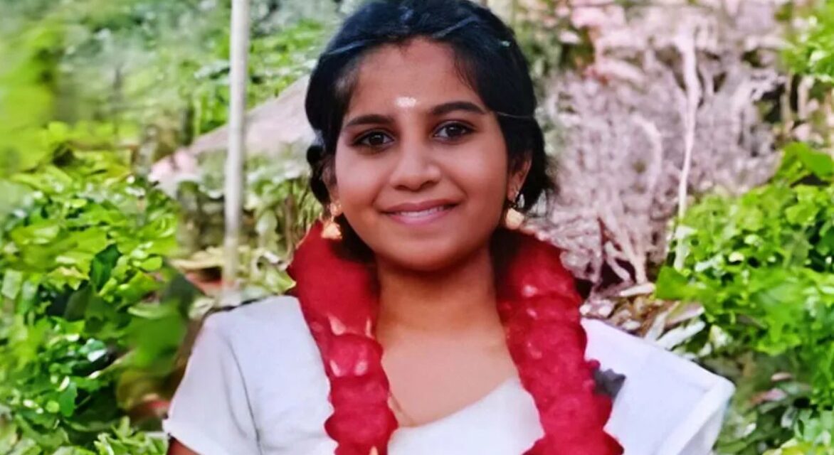 കുടുംബവഴക്കിനിടെ ഭർത്താവ് ഭാര്യയെ കൊലപ്പെടുത്തി :മരിച്ചത്  കോട്ടയം സ്വദേശിനിയായ യുവതി : ഭർത്താവ് കസ്റ്റഡിയിൽ