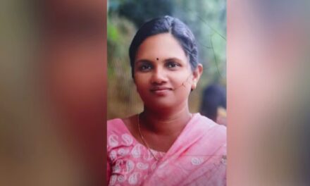 കൊല്ലത്ത് ഭാര്യയെ കുത്തിയും വെട്ടിയും കൊലപ്പെടുത്തി ഭർത്താവ്, കൊലയ്ക്ക് ശേഷം വിവരം ഫേസ്ബുക്കില്‍ പങ്കുവെച്ചു; സംഭവസമയം മക്കളും വീട്ടിൽ