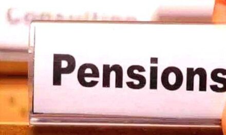 പത്രപ്രവര്‍ത്തക പെന്‍ഷനായി പരസ്യതുക ഡിസ്‌കൗണ്ട് ഇനത്തില്‍ സര്‍ക്കാരിലേക്ക് കോടികള്‍.എന്നിട്ടും പെന്‍ഷന്‍ വര്‍ധനയില്ല. മുഖ്യമന്ത്രിക്ക് കത്തെഴുതി സീനിയര്‍ ജേര്‍ണലിസ്റ്റ് യൂണിയന്‍