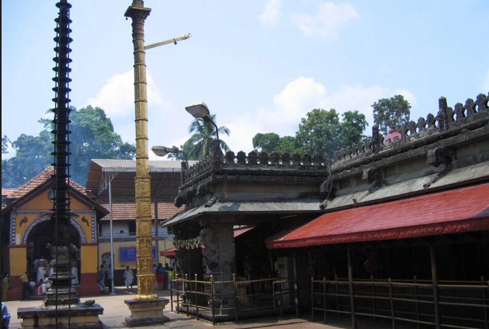 നവരാത്രി പുണ്യദിനങ്ങളില്‍ നാട്, ഇന്ന് മഹാനവമി നാളെ വിജയദശമി