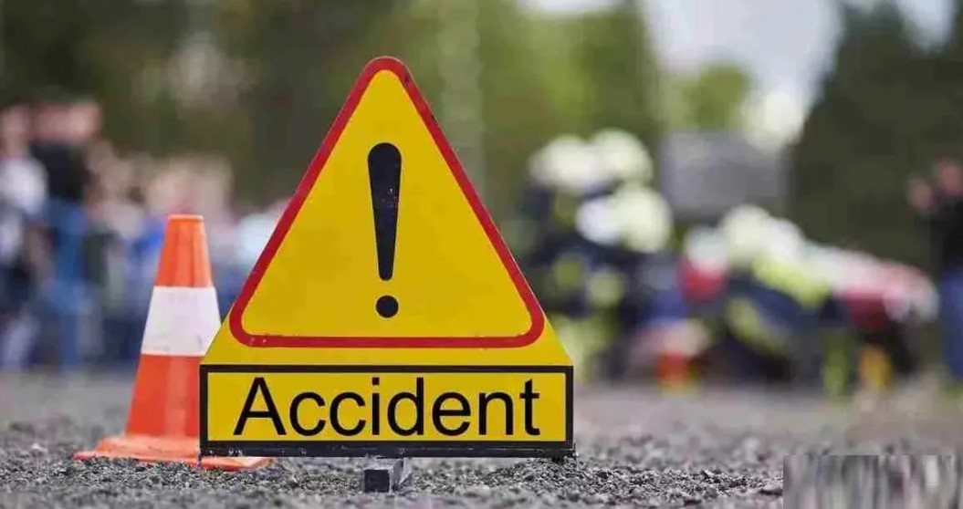 കോന്നിയിൽ ബൈക്കും സ്കൂട്ടറും കൂട്ടിടിച്ച് അപകടം. കോൺഗ്രസ് നേതാവ് മരിച്ചു