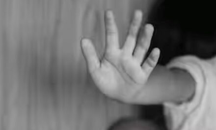 ഒമ്പതാംക്ലാസുകാരി പ്രസവിച്ചു, പെണ്‍കുട്ടിയെ പീഡിപ്പിച്ചത് കുട്ടിയുടെ അമ്മയ്ക്കൊപ്പം താമസിച്ചിരുന്നയാൾ : അറസ്റ്റ്