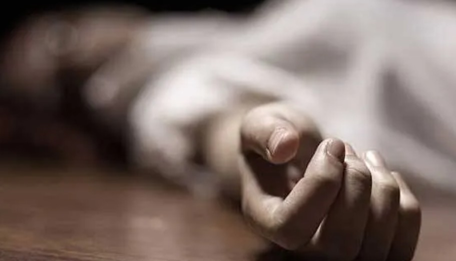 കോട്ടയത്ത് കിടപ്പുരോഗിയായ സ്‌ത്രീയെ ഭർത്താവ് കൊലപ്പെടുത്തി