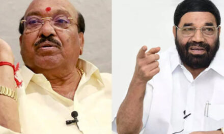 കുത്തഴിഞ്ഞ പുസ്തകത്തെ ചിട്ടയായി മാറ്റിയെടുത്തത് വെള്ളാപ്പള്ളി, അദ്ദേഹം പകരക്കാരനില്ലാത്ത അമരക്കാരന്‍, വെള്ളാപ്പള്ളിയെ വാനോളം പുകഴ്ത്തി മന്ത്രി വി എന്‍ വാസവന്‍