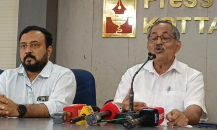 മുന്നാക്ക സമുദായങ്ങള്‍ക്ക് നീതി ലഭ്യമാക്കുന്ന ഹരിഹരന്‍ റിപ്പോര്‍ട്ട് മുന്നുവര്‍ഷമായിട്ടും നടപ്പാക്കിയില്ല. എന്‍എസ്എസ് സമ്പന്നരുടെ സംഘടന- നായര്‍ ഐക്യവേദി