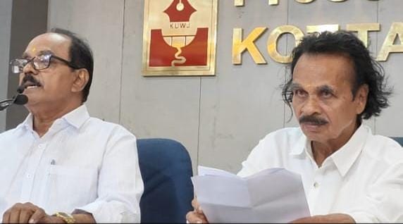 എൻ. എസ് എസ് ജനറൽ സെക്രട്ടറിയ്ക്കെതിരായ കുറ്റവിചാരണയായി മന്നം ആത്മാഭിമാന സദസ് വൈക്കത്ത്