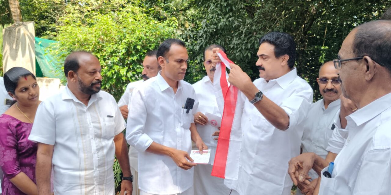 ഏറ്റുമാനൂരിൽ കോൺഗ്രസ് വിട്ട് മാണി ഗ്രൂപ്പിലേക്ക് പ്രവർത്തകർ