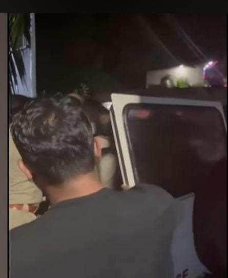 കോട്ടയത്ത് യുവാവിനെ കുത്തികൊന്നു,നഗരസഭാ മുന്‍ കൗണ്‍സിലറെയും മകനെയും പോലീസ് കസ്റ്റഡിയിലെടുത്തു.