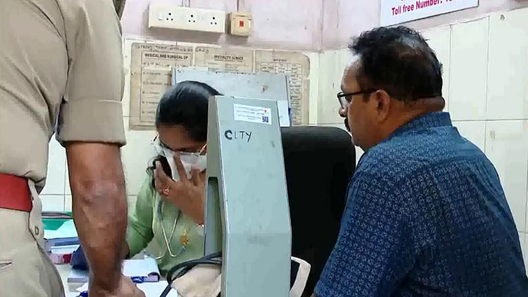 സ്വര്‍ണക്കൊള്ളയില്‍ ഉന്നതരുടെ പങ്കു വെളിപ്പെടുത്തി സുധീഷ്‌കുമാര്‍, നടപടികള്‍ എല്ലാവരും അറിഞ്ഞ്