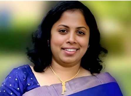 യുകെയിൽ മലയാളി നഴ്സ് അന്തരിച്ചു : വിട പറഞ്ഞത് എറണാകുളം സ്വദേശിനി