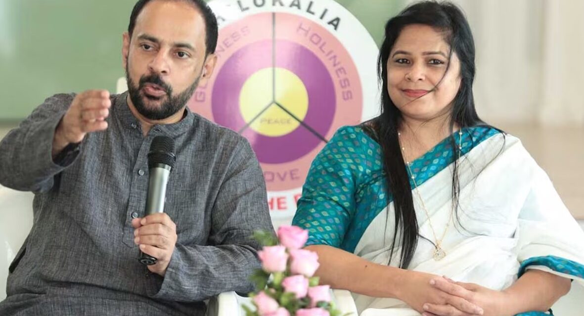 കുടുംബകൗൺസലിങ് നൽകുന്ന ദമ്പതികൾ തമ്മിലടിച്ചു; സെറ്റ് ടോപ് ബോക്‌സ് കൊണ്ട് ഭാര്യയുടെ തല അടിച്ചുപൊട്ടിച്ച് ഭര്‍ത്താവ് ; ഇടതു കയ്യിൽ കടിച്ചു, മുടിപിടിച്ചു വലിച്ചു : 70,000 രൂപയുടെ മൊബൈല്‍ ഫോണ്‍ വലിച്ചെറിഞ്ഞ് പൊട്ടിച്ചു; ഭർത്താവിനെതിരെ കേസ്