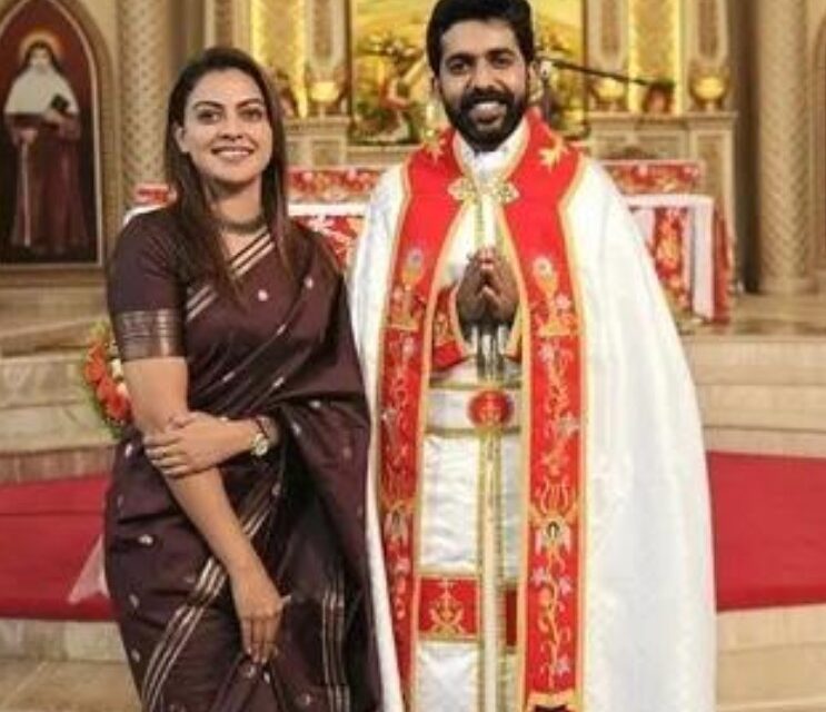 ‘സച്ചൂ, ഈശോയോട് എന്റെ വിശേഷങ്ങൾ പറയാനുള്ള ദൂതനായി നീ ഉണ്ടാകണം’; പൗരോഹിതൃം സ്വീകരിച്ച കൂട്ടുകാരനോട് നടി അനുശ്രീ