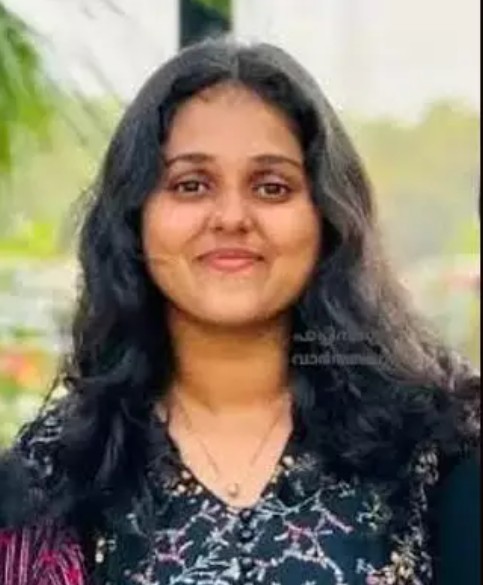 കണ്ണൂരിൽ സ്‌കൂട്ടിയും ബുള്ളറ്റും കൂട്ടിയിടിച്ച് അപകടം; ചികിത്സയിലായിരുന്ന വിദ്യാര്‍ത്ഥിനി മരിച്ചു