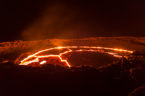 അഗ്നിപര്‍വത ചാരവും പുകയും മഹാരാഷ്ട്ര, ഡല്‍ഹി പഞ്ചാബ് ആകാശത്തേക്ക്, വിമാന സര്‍വീസുകള്‍ റദ്ദാക്കാനും വഴിതിരിച്ചുവിടാനും സാധ്യത