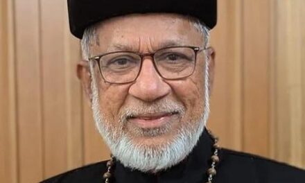 സീറോ മലബാർ സഭയിലെ വിമതർക്കായി മാർ തട്ടിലും പ്ലാംബാനിയും ചേർന്ന് കർദ്ദിനാൾ ആലഞ്ചേരിയെ പിന്നിൽ നിന്ന് കുത്തി?. ആലഞ്ചേരി സഭാ ആസ്ഥാനത്തുനിന്നും പുറത്ത്!!