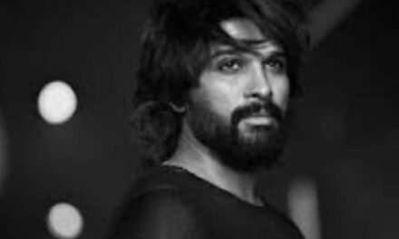 പുഷ്പ 2 പ്രദർശന വേളയിൽ തിക്കിലും തിരക്കിലും മരണം: നടൻ അല്ലു അർജുൻ പ്രതി