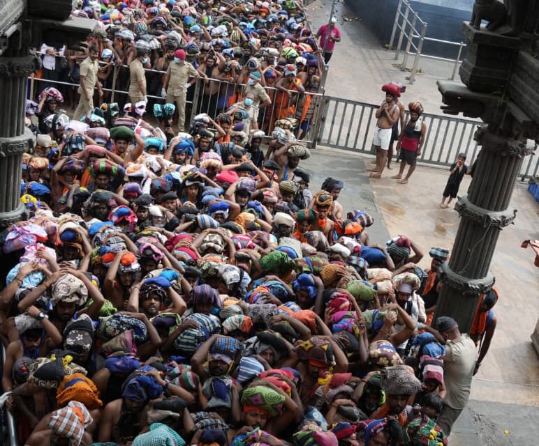 ശബരിമലയിലെ സദ്യ: ജയകുമാറിന്റെ നിർദ്ദേശത്തോട് ബോർഡ് അംഗങ്ങൾക്ക് വിയോജിപ്പ്,തീരുമാനം അഞ്ചിന്