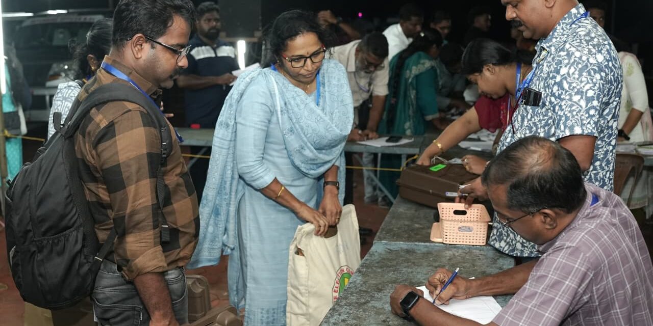 തദ്ദേശ തെരഞ്ഞെടുപ്പ്:  71 ശതമാനം കടന്ന് ആദ്യഘട്ട പോളിംഗ്