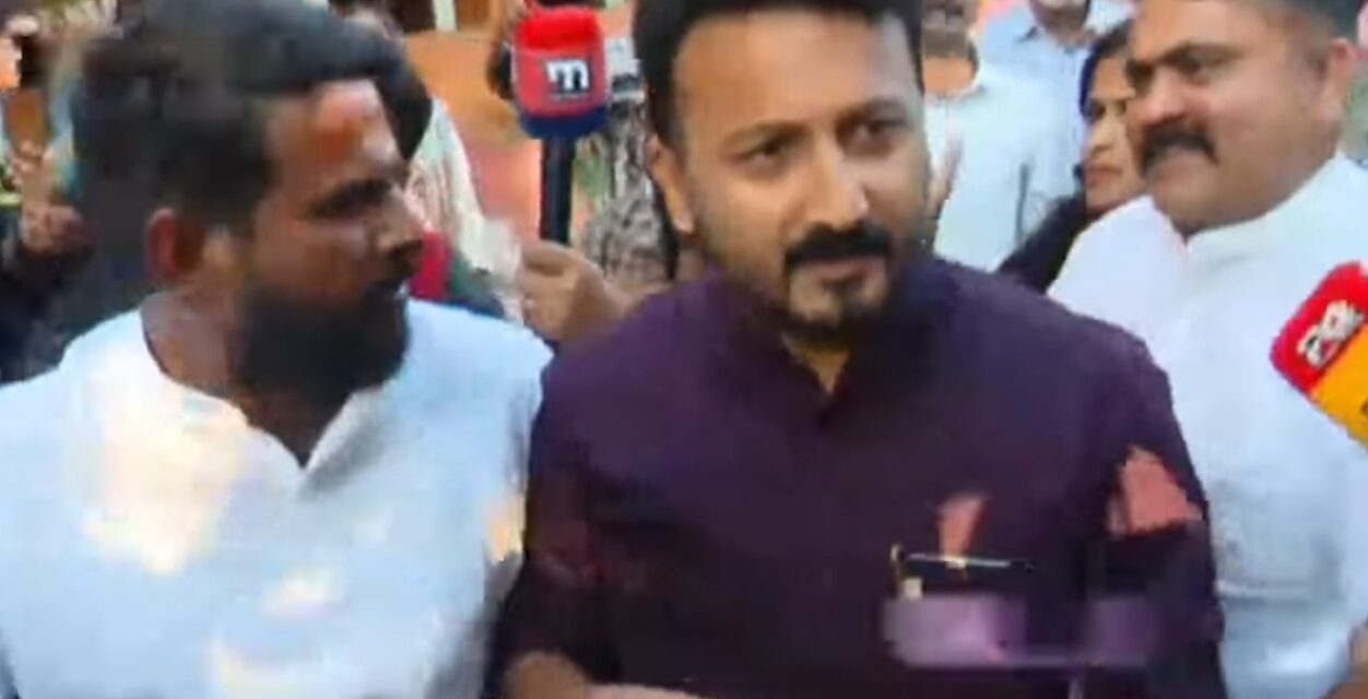 കുത്തി കുത്തി ചോദിച്ചു മാധ്യമങ്ങൾ, ഒറ്റവാക്കിൽ മറുപടിയോടെ രാഹുൽ