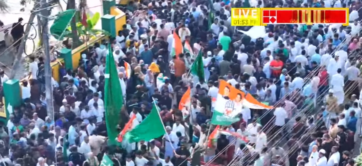 വിജയാഘോഷം തുടങ്ങി യുഡിഎഫ്