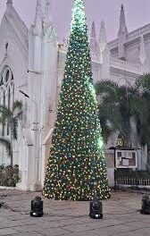 ക്രിസ്മസ് ദിനങ്ങളിലേക്ക് ലോകം. ഉണ്ണിയേശുവിന്റെ തിരുജനനത്തെ ആഘോഷമാക്കാന്‍ ദേവാലയങ്ങളും ഭവനങ്ങളും ഒരുങ്ങി