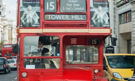 ബസ് യാത്രയ്ക്കിടെ ലണ്ടനില്‍ മൂന്നു മലയാളി നഴ്‌സുമാരെ ബ്രട്ടീഷ് വനിത ആക്രമിച്ചു, ചവിട്ടി വംശീയ ആക്രമണമെന്നുസൂചന