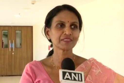 നഗരമാതാവായി പരിഗണിച്ചില്ല, അതൃപ്തിയുമായി മുന്‍ ഡിജിപി ശ്രീലേഖ, മേയര്‍ക്ക് ആശംസയും ഇല്ല….