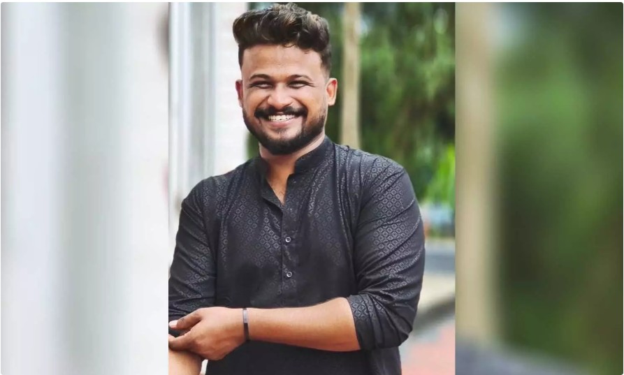 ജോലി കഴിഞ്ഞ് മടങ്ങവെ  കുഴിയിലേക്ക് സ്കൂട്ടർ മറിഞ്ഞ് അപകടം; യുവാവിന് ദാരുണാന്ത്യം