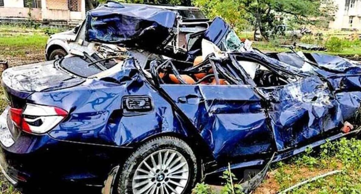 നിർത്തിയിട്ടിരുന്ന തടിലോറിയിൽ കാറിടിച്ചു; മെഡിക്കൽ വിദ്യാർഥിനിക്കു ദാരുണാന്ത്യം, 2 പേർക്ക് ഗുരുതര പരുക്ക്