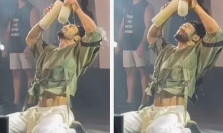 കൺപോളയിലേക്ക് ഉരുകിയൊലിക്കുന്ന മെഴുക് ഒഴിച്ച് നടൻ; അവിസ്മരണീയം എന്ന് ആരാധകർ : വീഡിയോ വൈറൽ