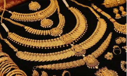 സ്വ‍ർണത്തിന് വൻ കുതിപ്പ് : പവന് 1,02,680 രൂപയായി