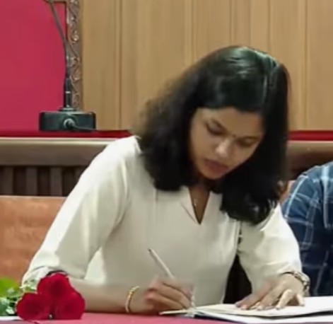 പാലായിൽ ചരിത്രം പിറന്നു ! ദിയ പുളിക്കക്കണ്ടം ചെയർപഴ്സൻ, രാജ്യത്തെ ഏറ്റവും പ്രായം കുറഞ്ഞ നഗരമാതാവായി ദിയ ബിനു