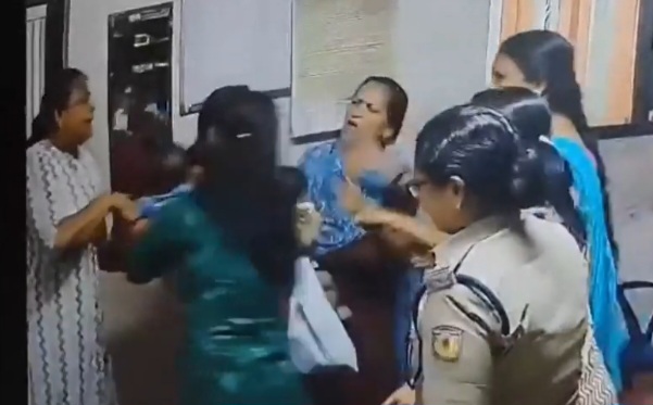 യുവതിയെ ക്രൂരമായി മർദിച്ച് കേരള പോലീസ്, ക്രൂരത പുറത്തുവന്നത് ഒരു വർഷത്തിനുശേഷം