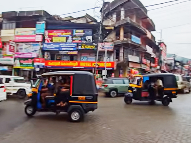 മുണ്ടക്കയം പഞ്ചായത്ത് പ്രസിഡന്റ് സ്ഥാനം : റോയ് കപ്പലുമാക്കലിനെതിരേ കോണ്‍ഗ്രസിനുള്ളില്‍ പടയൊരുക്കം