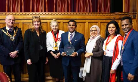 മലയാളി ശാസ്ത്രജ്ഞൻ ഡോ. ബിന്റോ സൈമണ് ബ്രിട്ടീഷ് പാര്‍ലമെന്റിന്റെ ആദരവ്