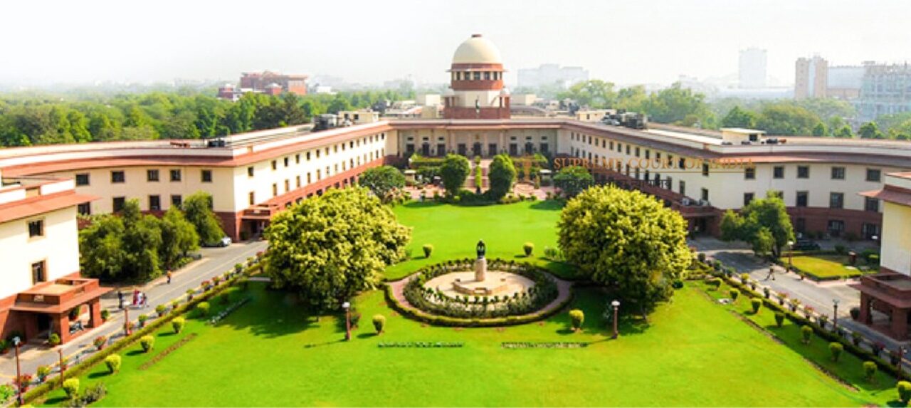 സ്ത്രീകളുടെ ചിത്രം പകര്‍ത്തല്‍ എപ്പോഴും ലൈംഗീക അതിക്രമമായി കാണാനാവില്ലെന്ന് സുപ്രിംകോടതി