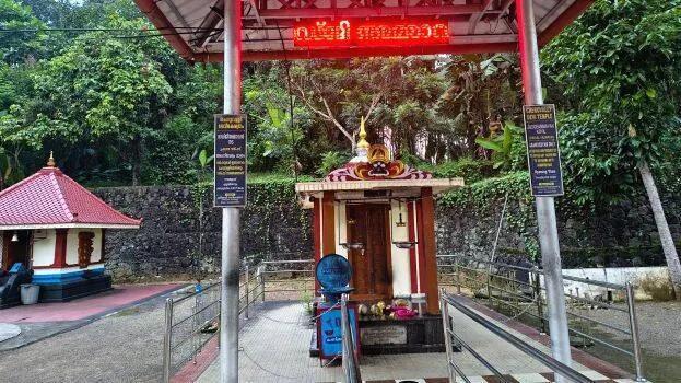 നടൻ ദിലീപിനെ കേസിൽ നിന്ന് രക്ഷപെടുത്തിയത് ജഡ്ജിയമ്മാവൻ!!. നന്ദിചൊല്ലാൻ ഉടൻ ദിലീപ് ജഡ്ജിയമ്മാവൻ ക്ഷേത്രത്തിലെത്തും