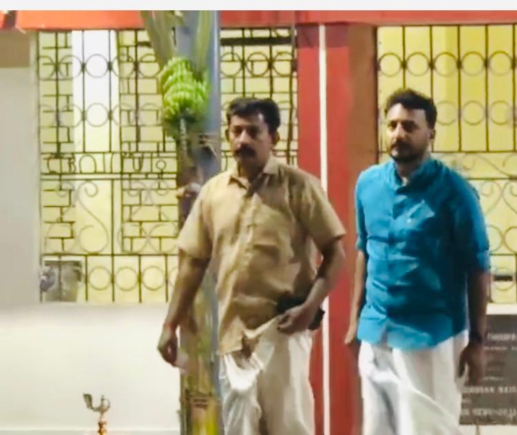 ജഡ്ജിയമ്മാവൻ കോവിലിൽ ദർശനത്തിനായി രാഹുൽ മാങ്കൂട്ടവും