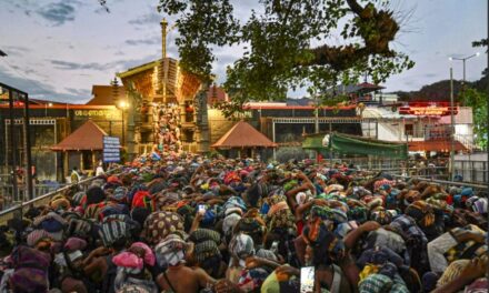 ശബരിമലയിൽ ഇന്ന് മകരവിളക്ക് മഹോത്സവം; തിരുവാഭരണ ഘോഷയാത്ര വൈകുന്നേരം അഞ്ചരയോടെ ശരംകുത്തിയിൽ എത്തും