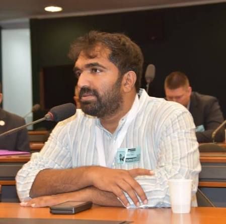 ചാണ്ടി ഉമ്മനെതിരെ പാളയത്തിൽ പട?