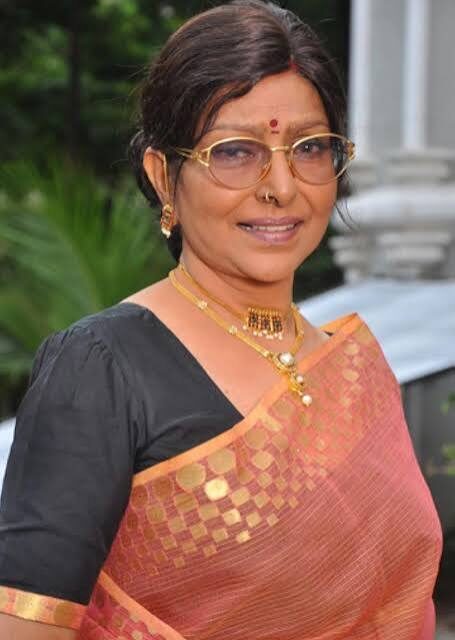 ജെ.സി.ഡാനിയേൽ പുരസ്‌കാരം നടി ശാരദയ്ക്ക്.