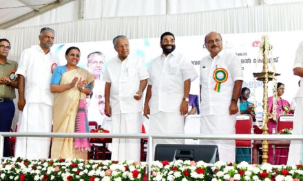 കോട്ടയം മെഡിക്കൽ കോളജിലെ സർജിക്കൽ ബ്‌ളോക്ക് ഉള്‍പ്പെടെയുള്ള വികസന പദ്ധതികള്‍ നാടിന് സമർപ്പിച്ചു