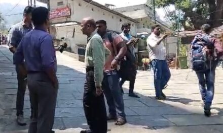 ശബരിമല സ്വര്‍ണക്കൊള്ള: പ്രത്യേക അന്വേഷണ സംഘം സാമ്പിള്‍ ശേഖരണം തുടരുന്നു