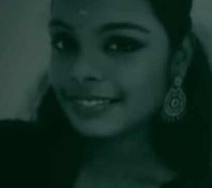 പ്ലസ് ടു മോഡൽ പരീക്ഷ കഴിഞ്ഞെത്തിയെ അപർണയെ കാത്ത് ആൺ സുഹൃത്ത് , ബ്രേക്കപ്പ് പറഞ്ഞതോടെ 17 കാരി വീട്ടിലേക്ക് ഓടി, അടുക്കളയിൽ തൂങ്ങിമരിച്ചു :  21കാരൻ പൊലീസ് കസ്റ്റഡിയിൽ