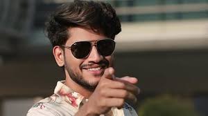 അഖില്‍ മാരാര്‍ ട്വന്റി 20യില്‍ അംഗത്വമെടുത്തേക്കും, കൊട്ടാരക്കരയില്‍ എന്‍ഡിഎ സ്ഥാനാര്‍ത്ഥി ആയേക്കും