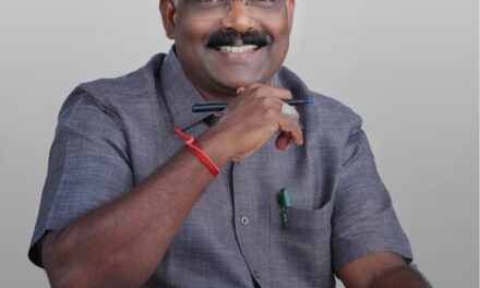 ഒടുവിൽ പുതുപ്പള്ളിയിലും ബിജെപി സ്ഥാനാർത്ഥി. ചാണ്ടി ഉമ്മനും രാധാകൃഷ്ണനും പത്രിക സമർപ്പിച്ചു