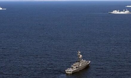 ഇറാൻ കപ്പലിനു നേരെ ശ്രീലങ്കൻ തീരത്ത് ആക്രമണം, കപ്പൽ മുങ്ങി 118 പേരെ കാണാനില്ല