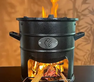 പാചകവാതക പ്രതിസന്ധി രൂക്ഷമായി, വിറക് അടുപ്പുകൾ വ്യാപകം