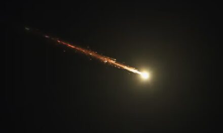 ഇറാനിൽ തീമഴ : മരണം 1,332 കടന്നു : ഇറാനിൽ കുടുങ്ങിയത് 9,000 ഇന്ത്യൻ പൗരന്മാർ; ഒഴിപ്പിക്കാൻ ശ്രമം